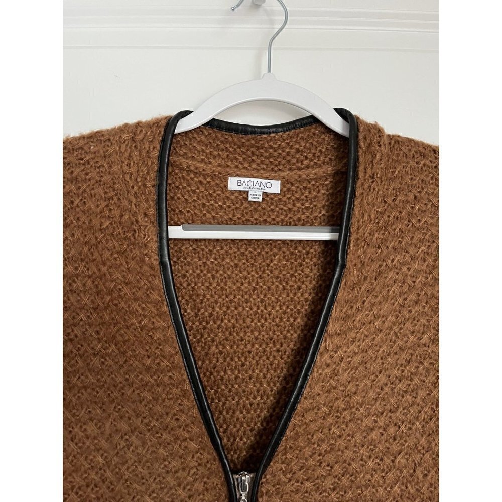 Cardigan - Picture 3 of 3